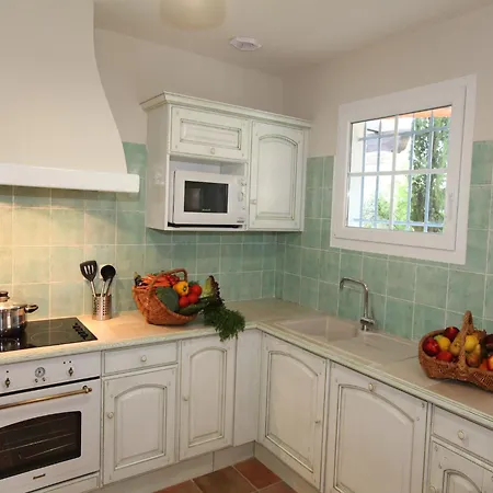 Beautiful With Air Conditioning Callian (Var)